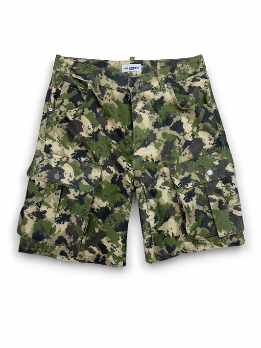 CAMO UTILITY SHORTS
